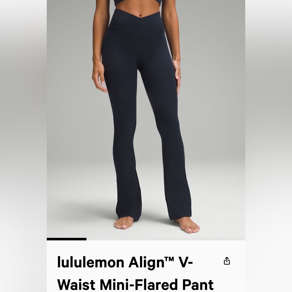 lululemon Align™ V-
Waist Mini-Flared Pant